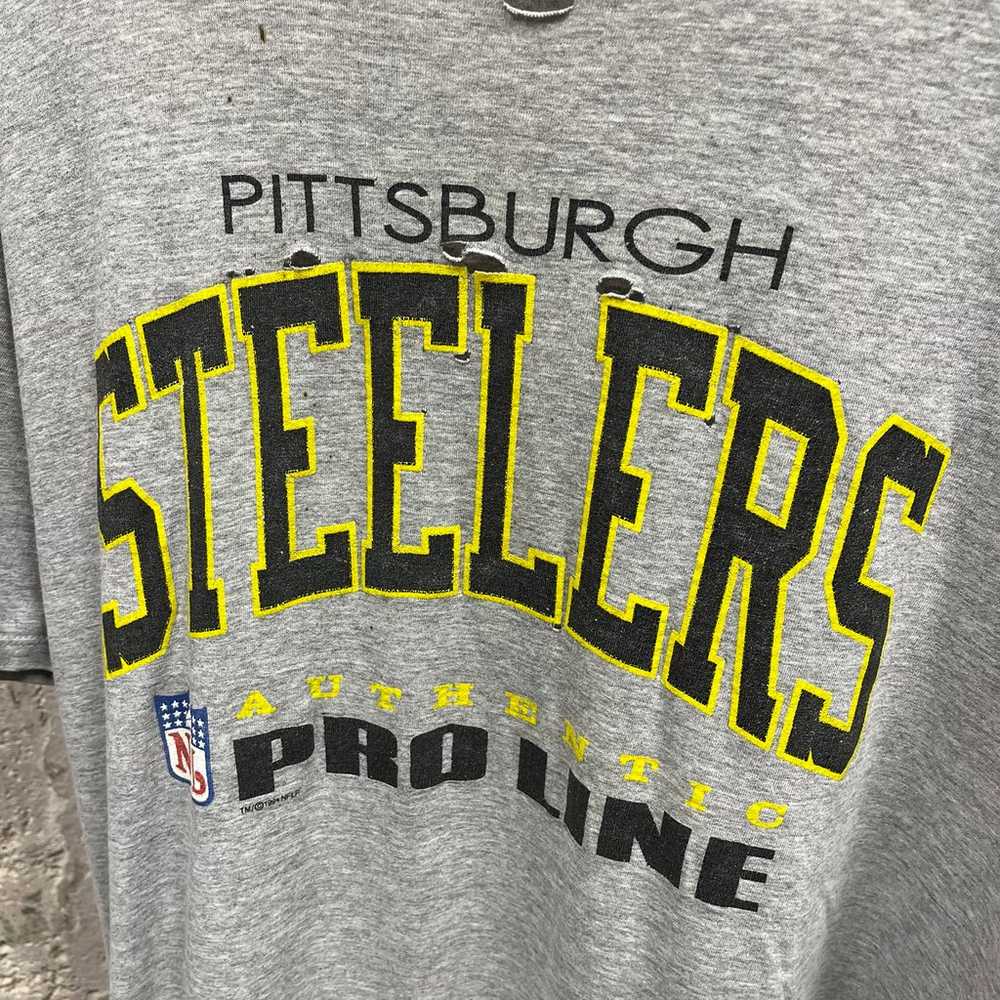 Vintage 90s Pittsburg Steelers Gray Thrashed Dist… - image 2