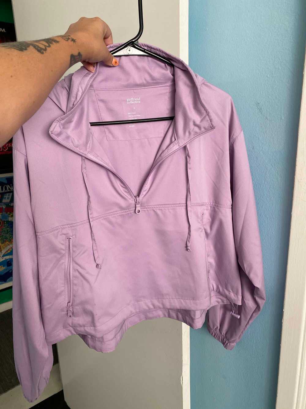 Girlfriend Collective Lilac Huddle Half-Zip Windb… - image 3