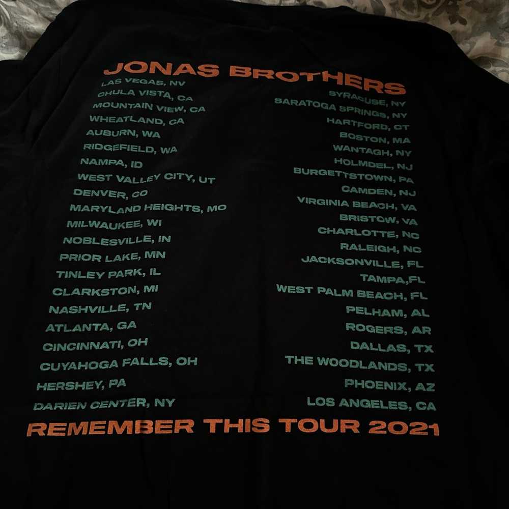 JONAS BROTHERS REMEMBER THIS TOUR T SHIRT - image 2