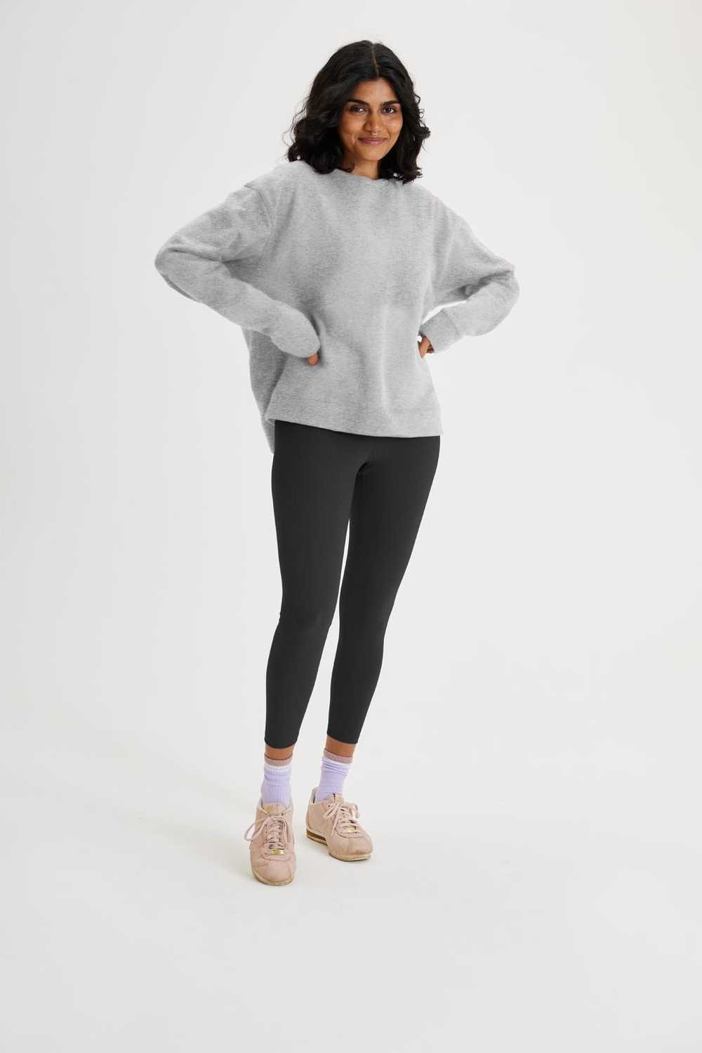 Girlfriend Collective Heather Grey 50/50 Classic … - image 6