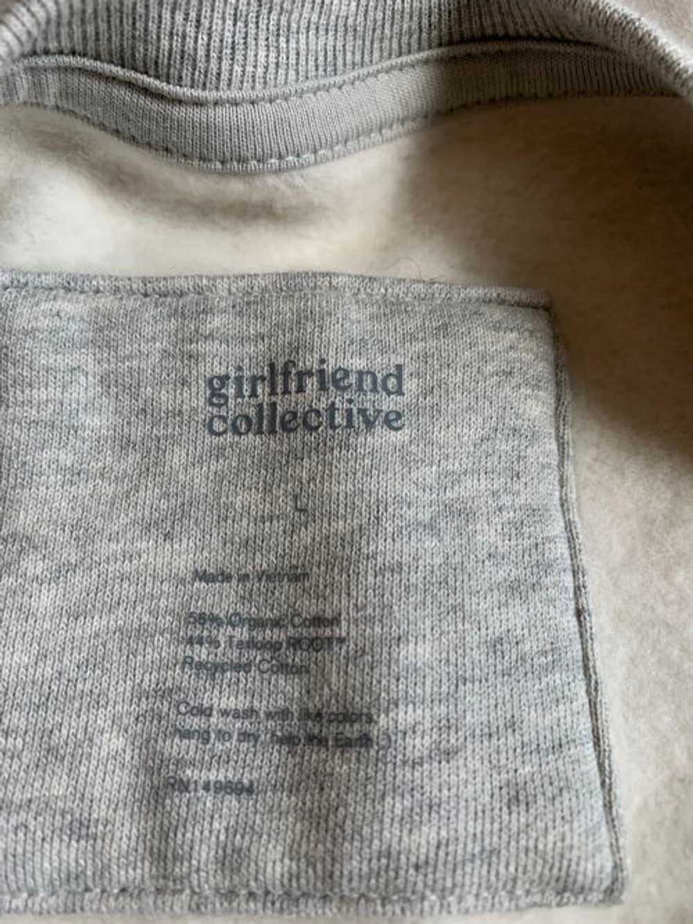 Girlfriend Collective Heather Grey 50/50 Classic … - image 8