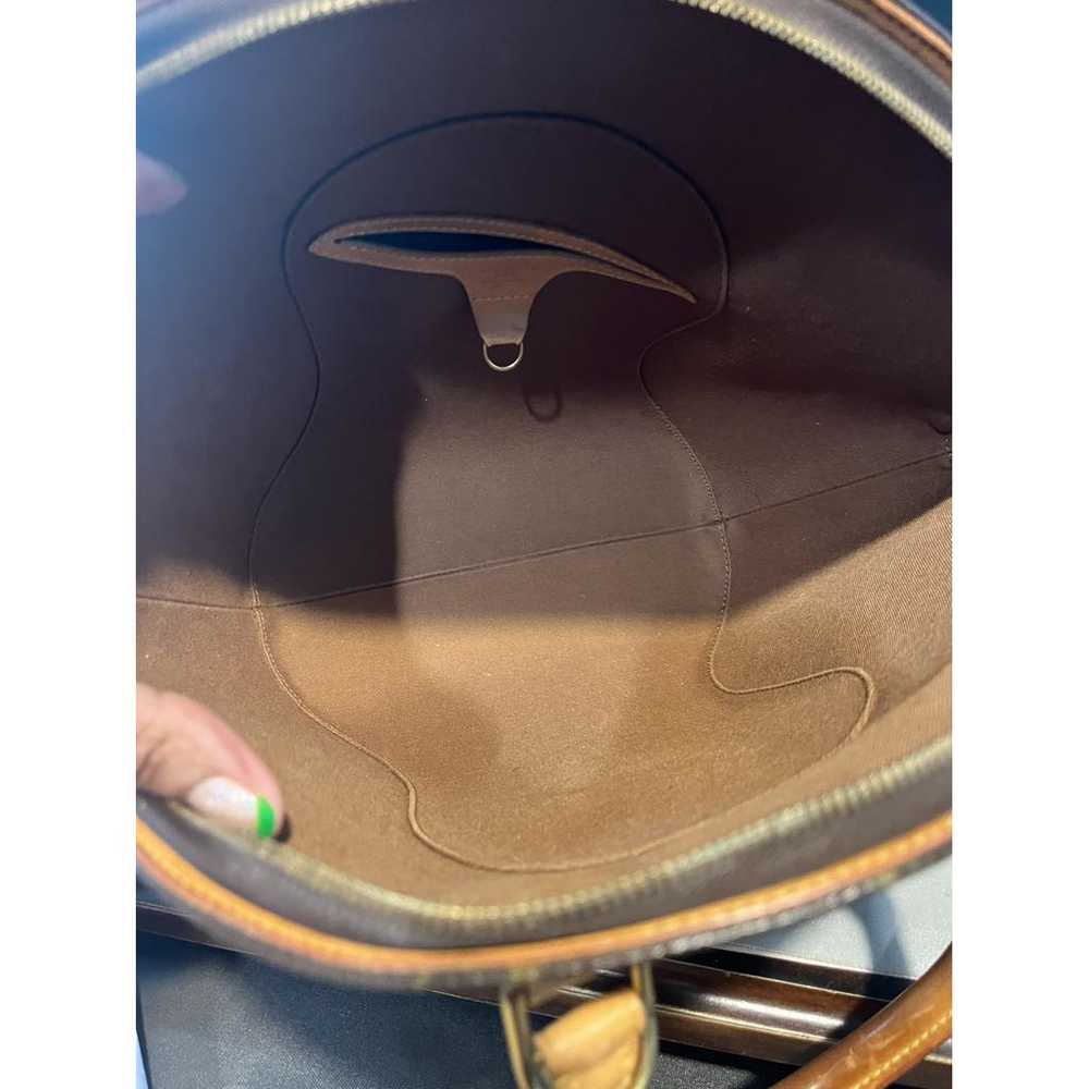 Louis Vuitton Ellipse leather handbag - image 10