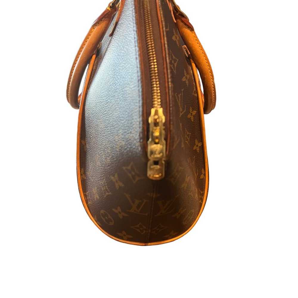Louis Vuitton Ellipse leather handbag - image 6