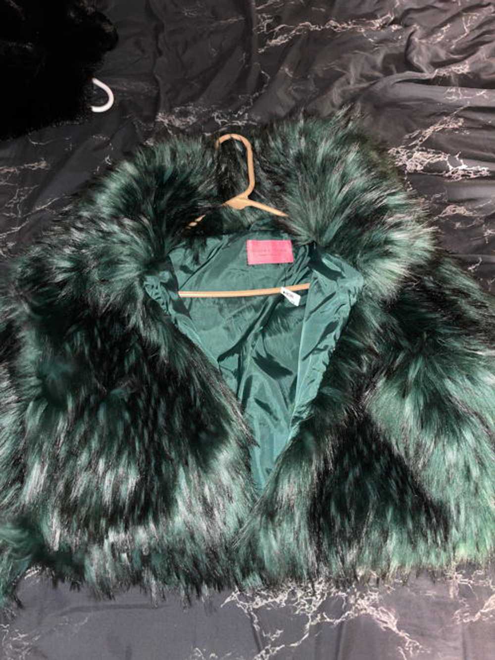 Raveival Midnight green faux fur crop jacket - image 2