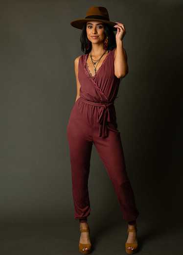 Joyfolie Megan Jumpsuit in Raisin