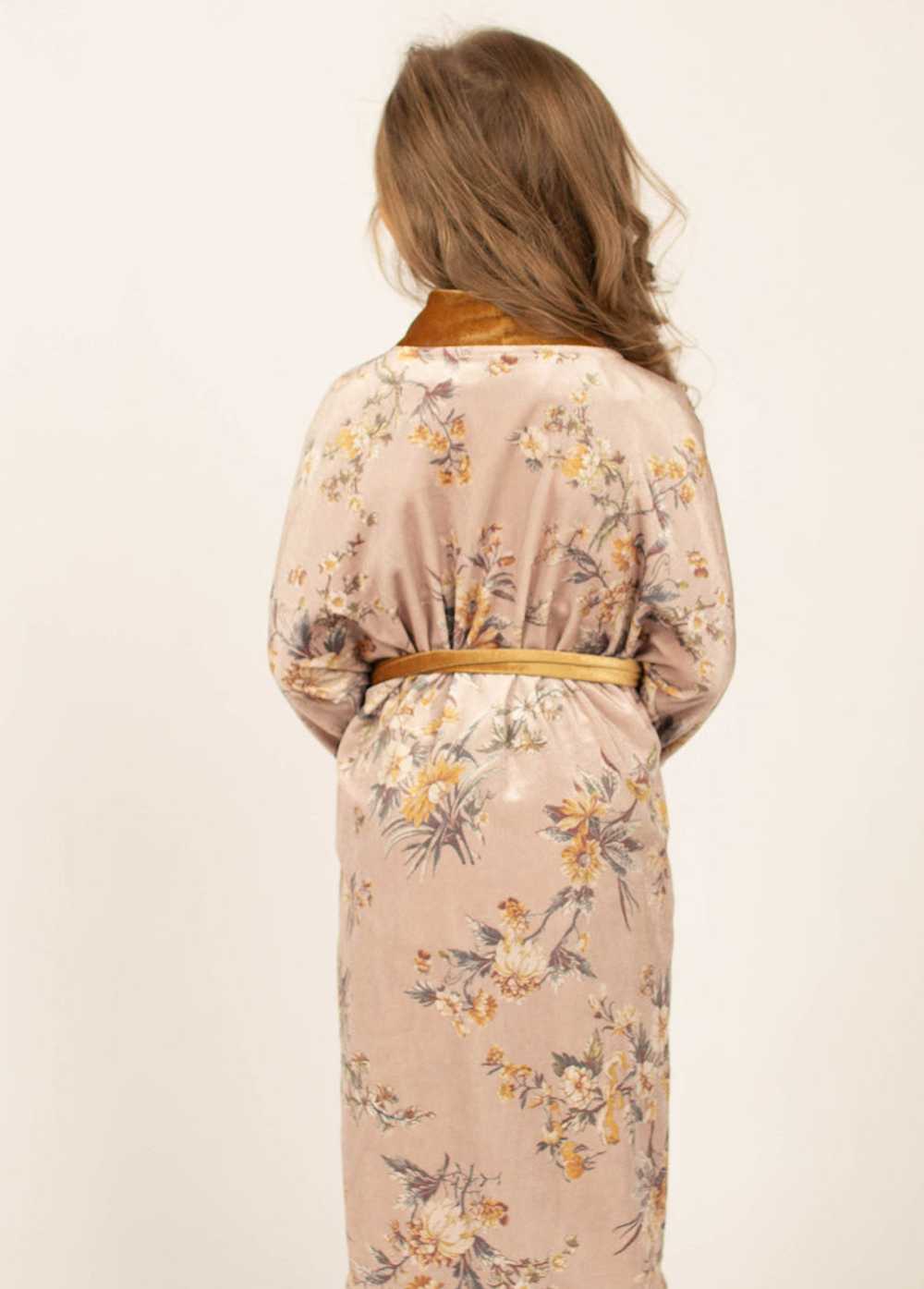 Joyfolie Kamie Robe in Neutral Floral - image 3