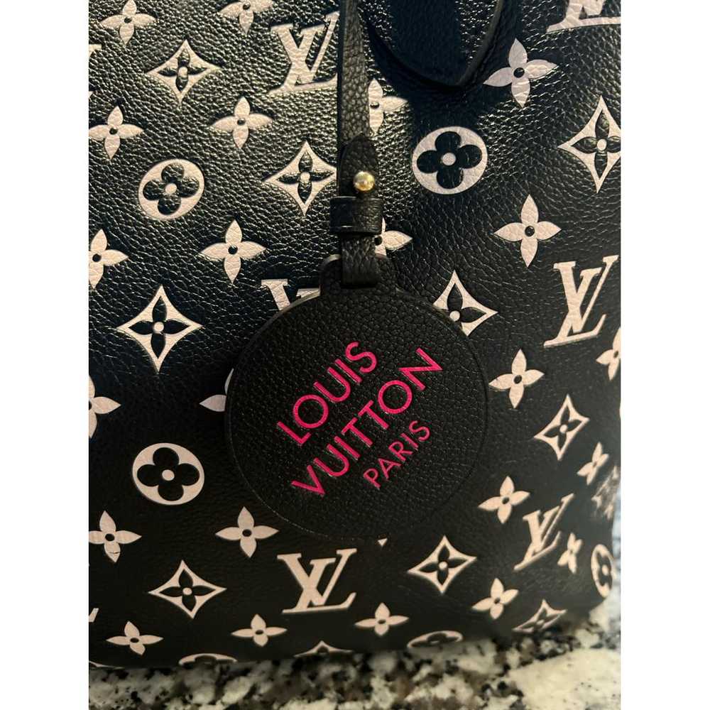 Louis Vuitton Neverfull leather tote - image 3