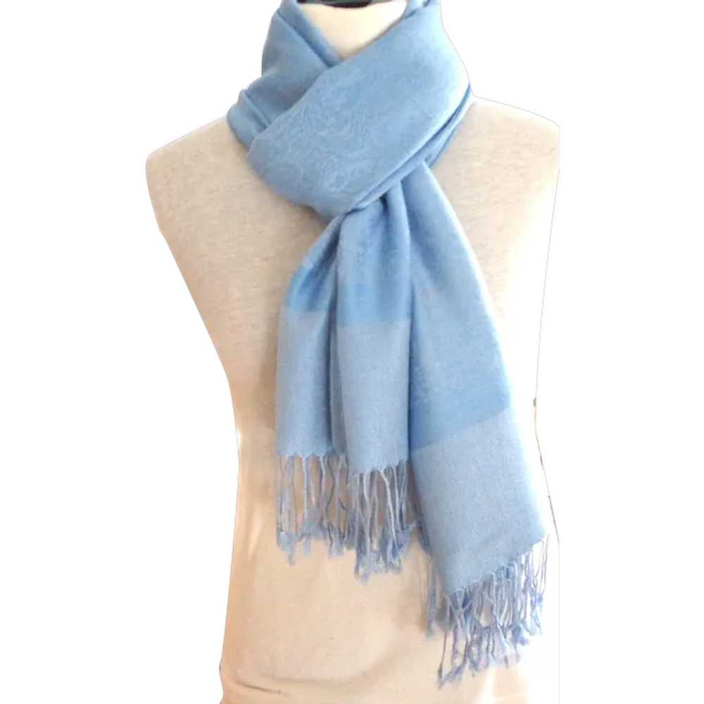 PASHMINA.  Pale Sky Blue.  70% Pashmina & 30% Sil… - image 1