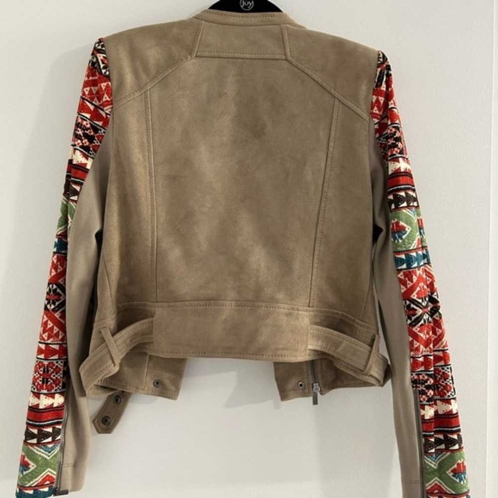 BCBG SUEDE TRIBAL JACKET - image 11