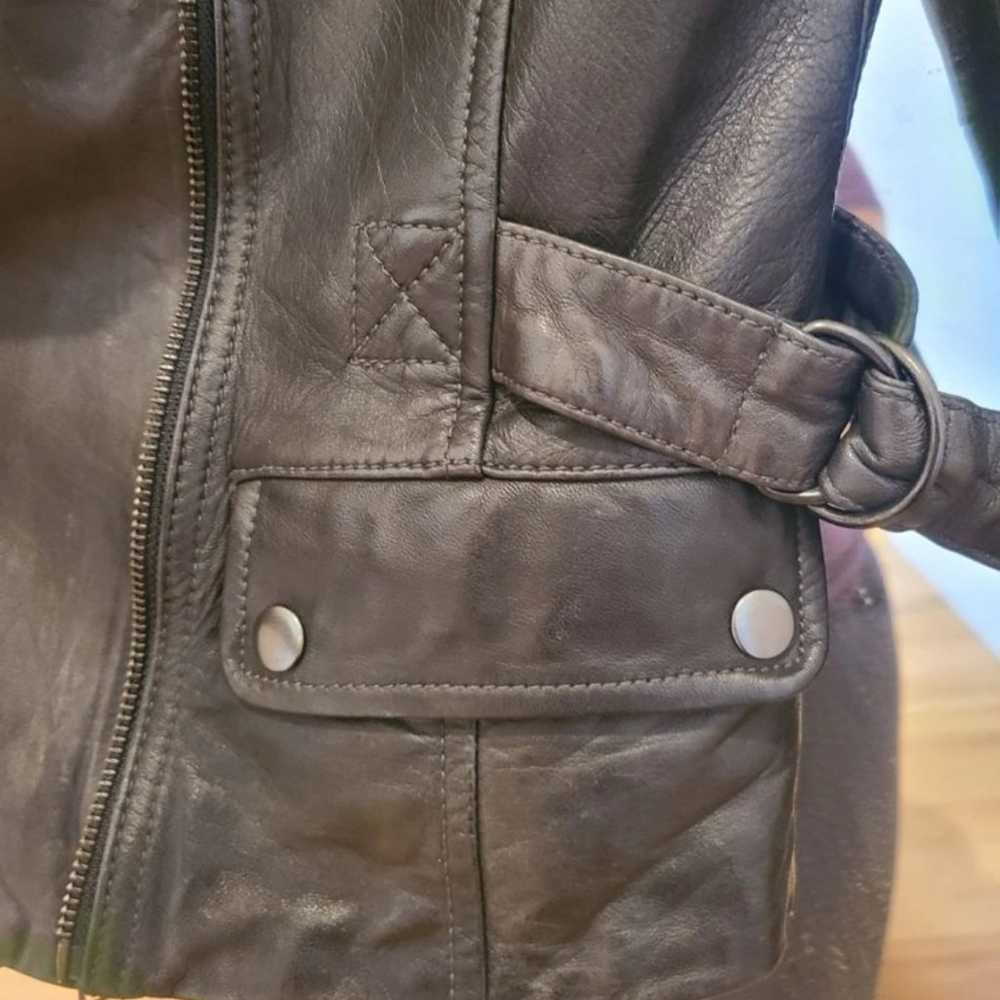 Banana Republic Genuine Leather moto jacket - image 8