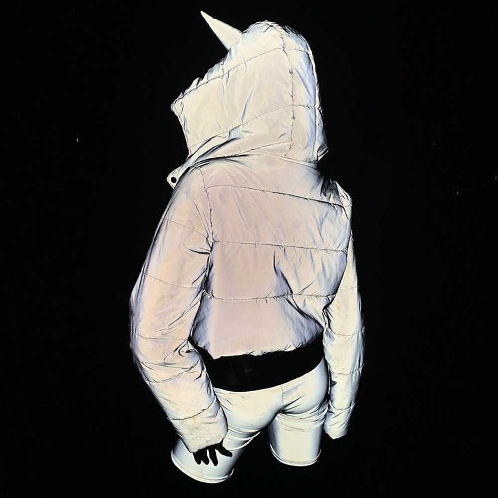REFLECTIVE CROPPED PUFFER JACKET WITH DEVIL HORNS - image 6