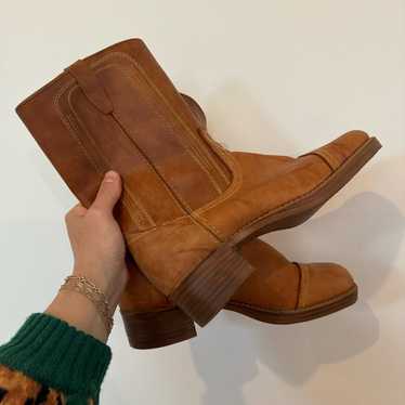 Vintage Brown Leather Kinney Boots. Size 8