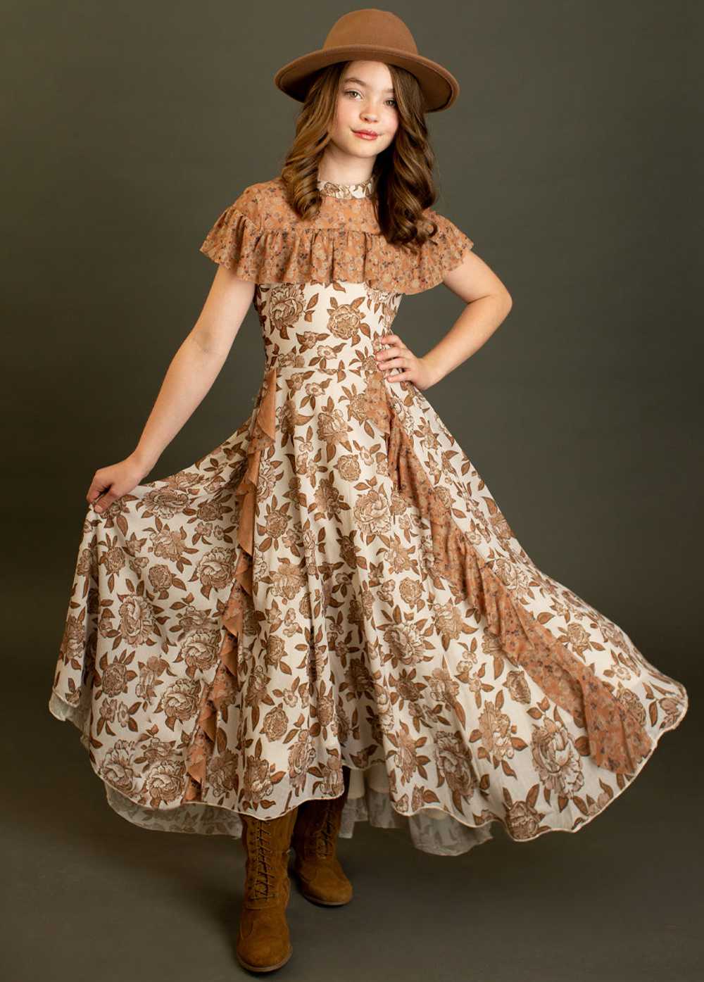 Joyfolie Raylie Dress in Neutral Floral - image 8