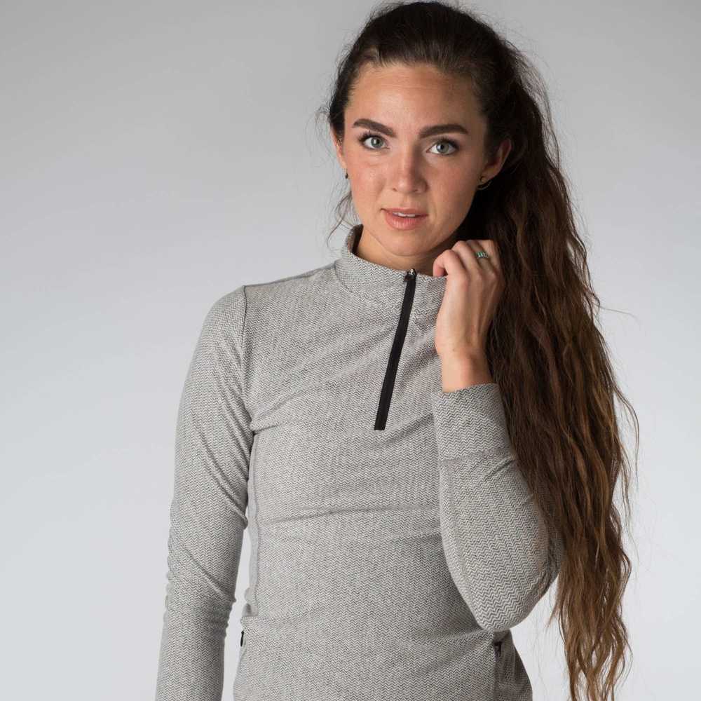 Senita Athletics Easy Pull Over - Cozy Gray - image 2