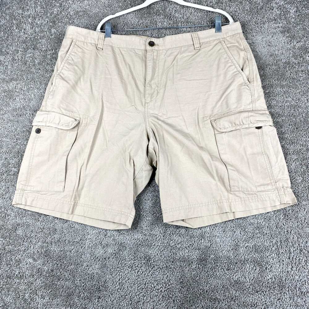 Chaps Chaps Cargo Shorts Men's Size 42 Tan Flat F… - image 1