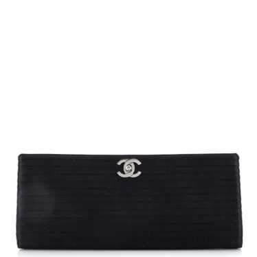CHANEL Vintage CC Turnlock Clutch Pleated Satin Me
