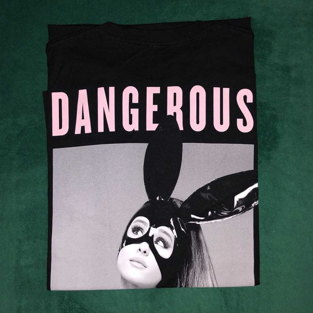 Band Tees × Streetwear × Tour Tee Ariana Grande D… - image 1