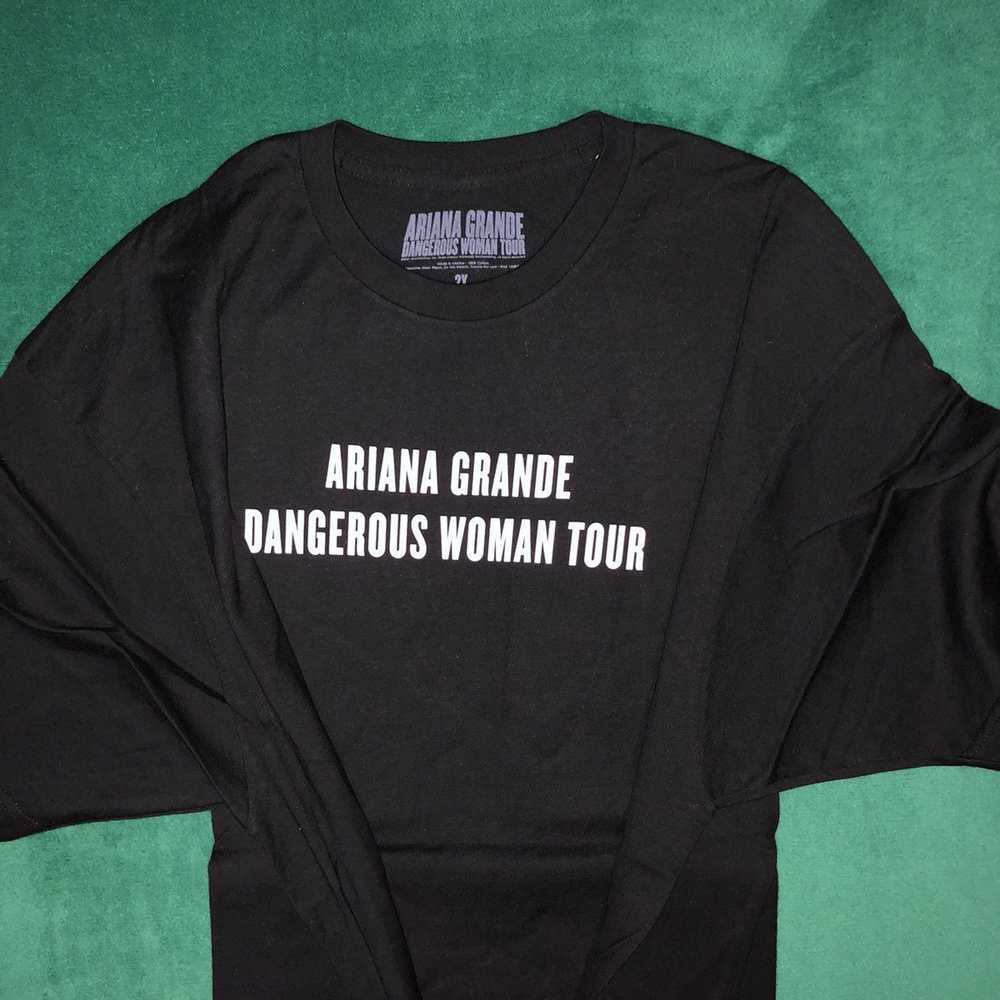 Band Tees × Streetwear × Tour Tee Ariana Grande D… - image 3