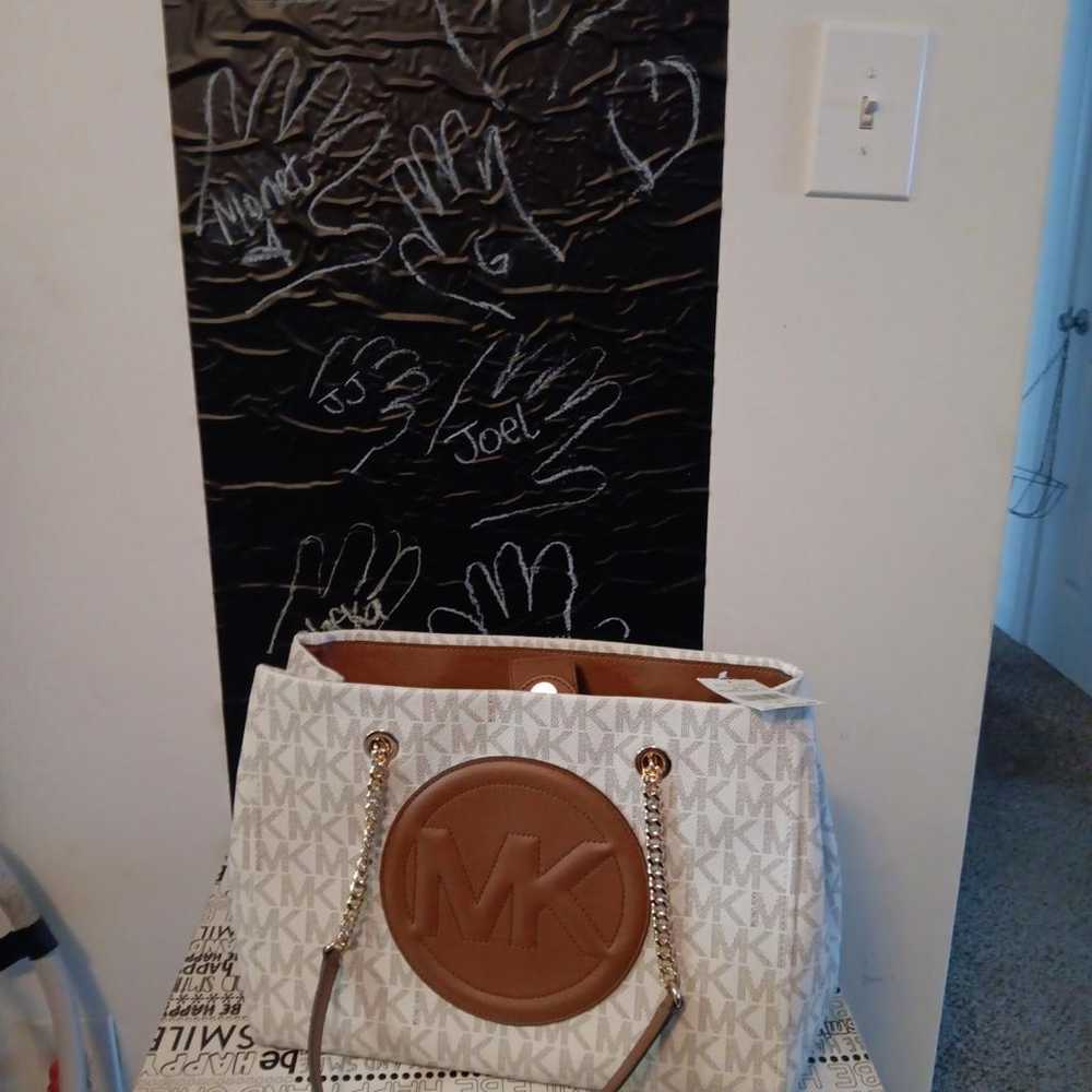 Michael Kors Leather handbag - image 5