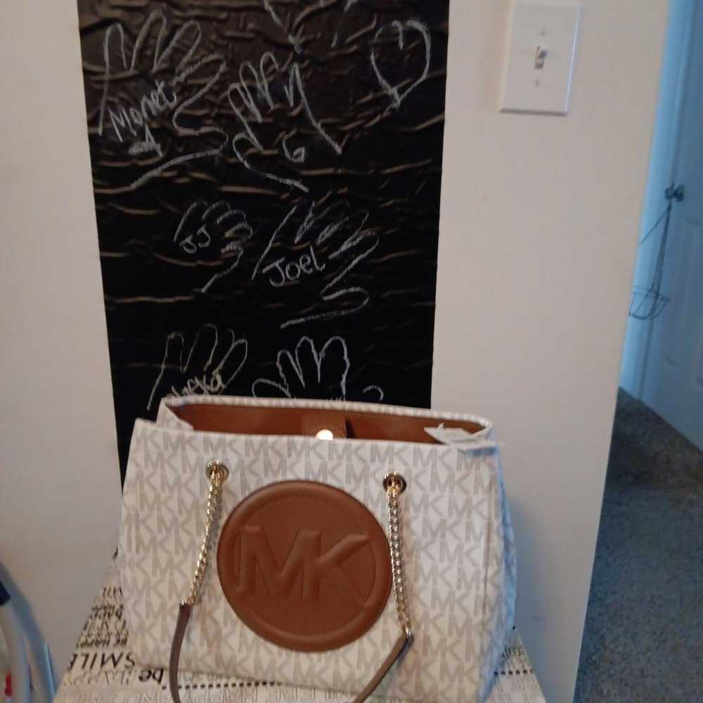 Michael Kors Leather handbag - image 8