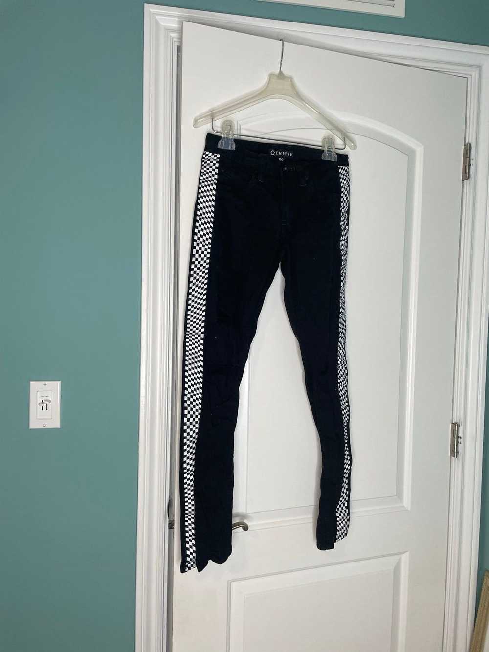 Empyre EMPYRE size 28 black ripped skinny jeans - image 2