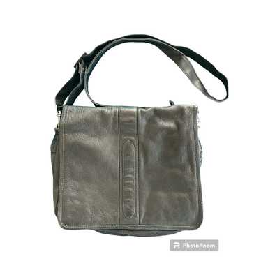 Wilson Pebbled Leather Mini Messenger Unisex Cross