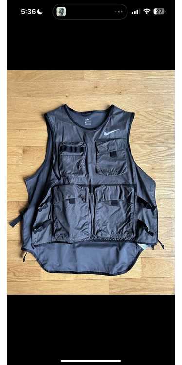 Nike Men’s Nike running vest