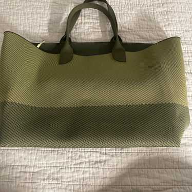 Rothy’s The Light Weight Mega Tote - image 1
