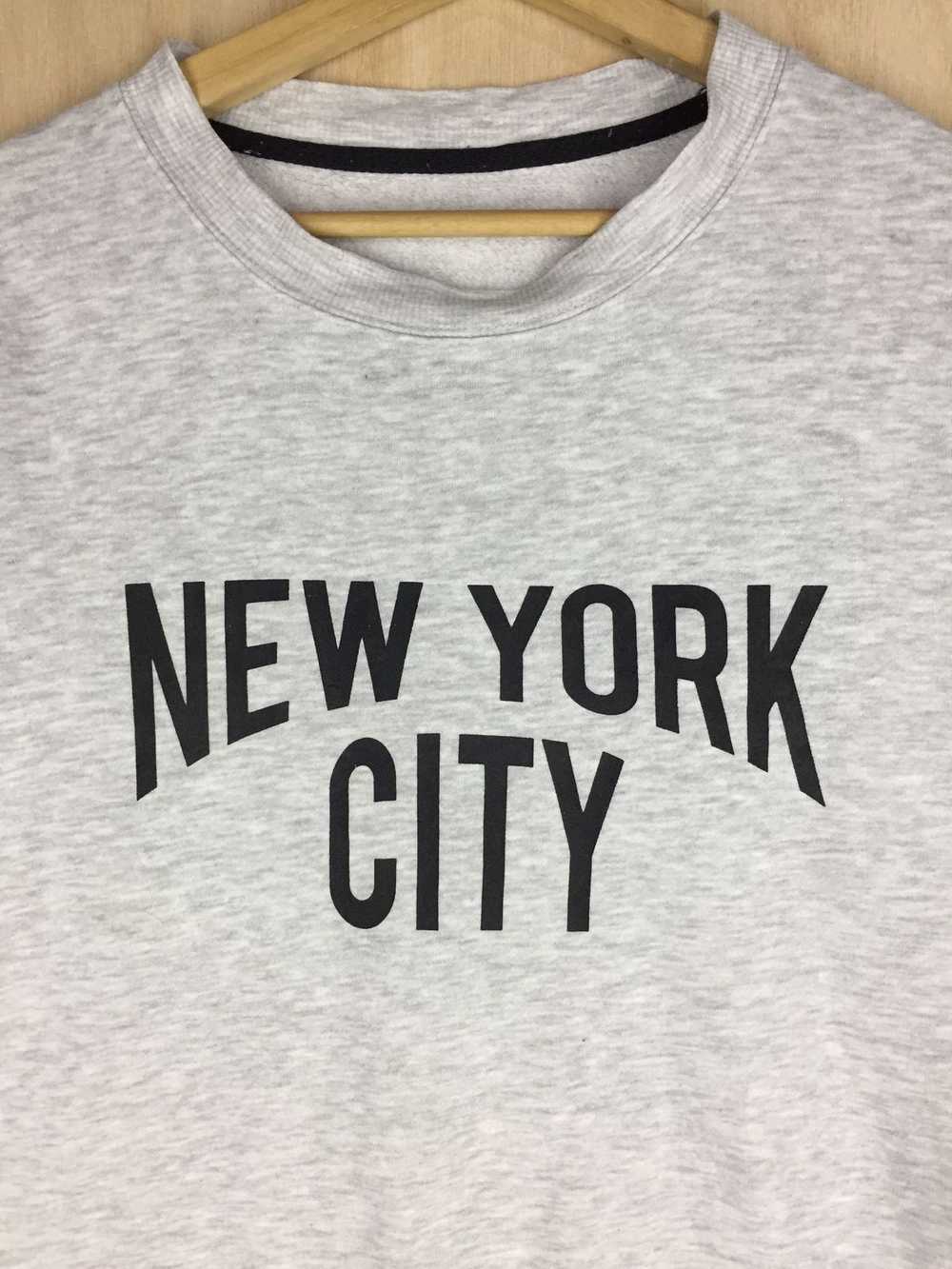 GU × Streetwear × Vintage Vintage GU New York Cit… - image 3