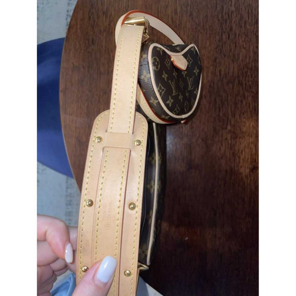 Louis Vuitton Croissant leather handbag - image 4