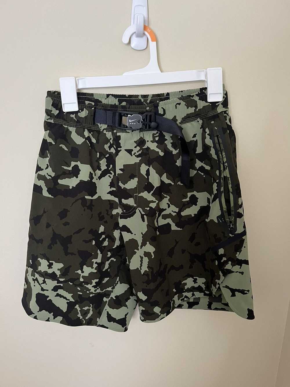 1017 ALYX 9SM × Nike Nike MMW Alyx camo shorts - image 6