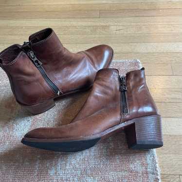 italian leather booties