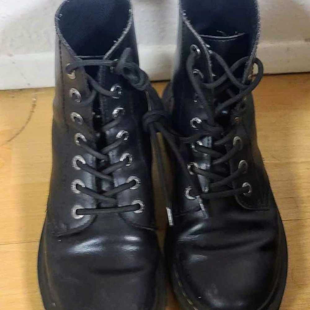 Doc Marten Luana combat boots- woman's sz. 7 - image 2