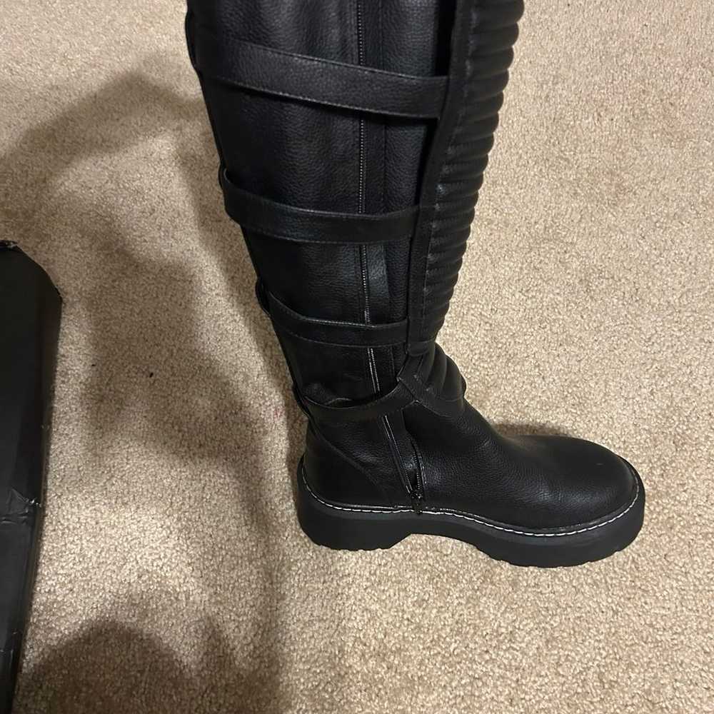 Motorcycle style faux leather boots - image 3