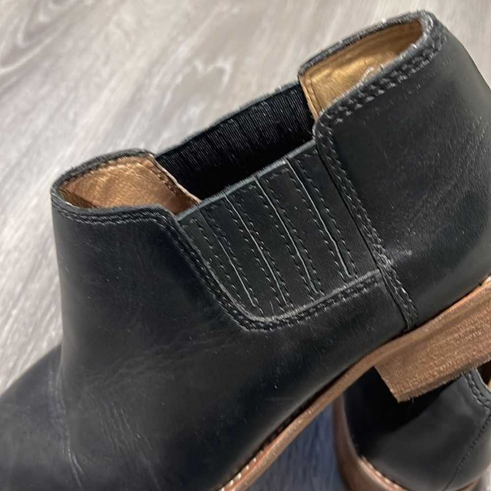 Madewell size 6 black leather woman’s ankle boots - image 10