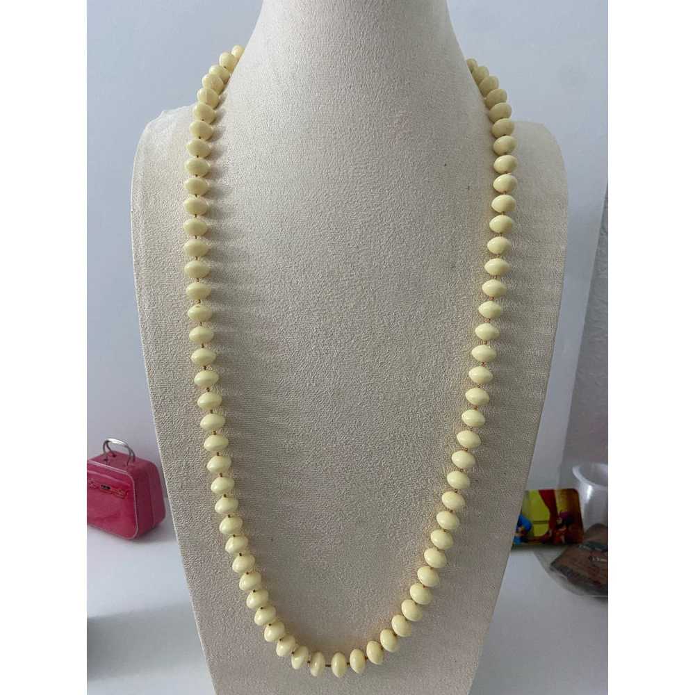 Generic Vintage cream rondelle bead necklace - image 1
