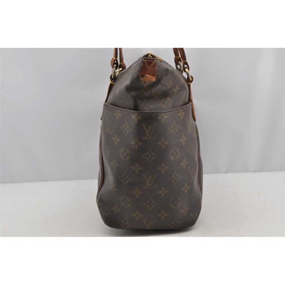Louis Vuitton Totally leather tote - image 2