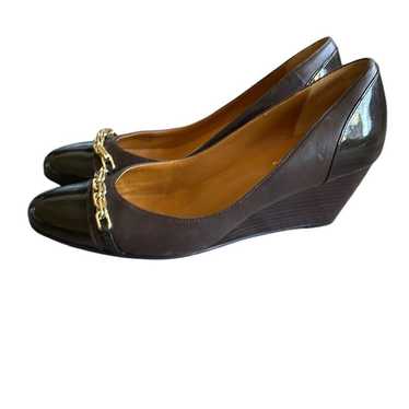 Cole Haan Brown Wooden Stacked Heel with Gold Chai