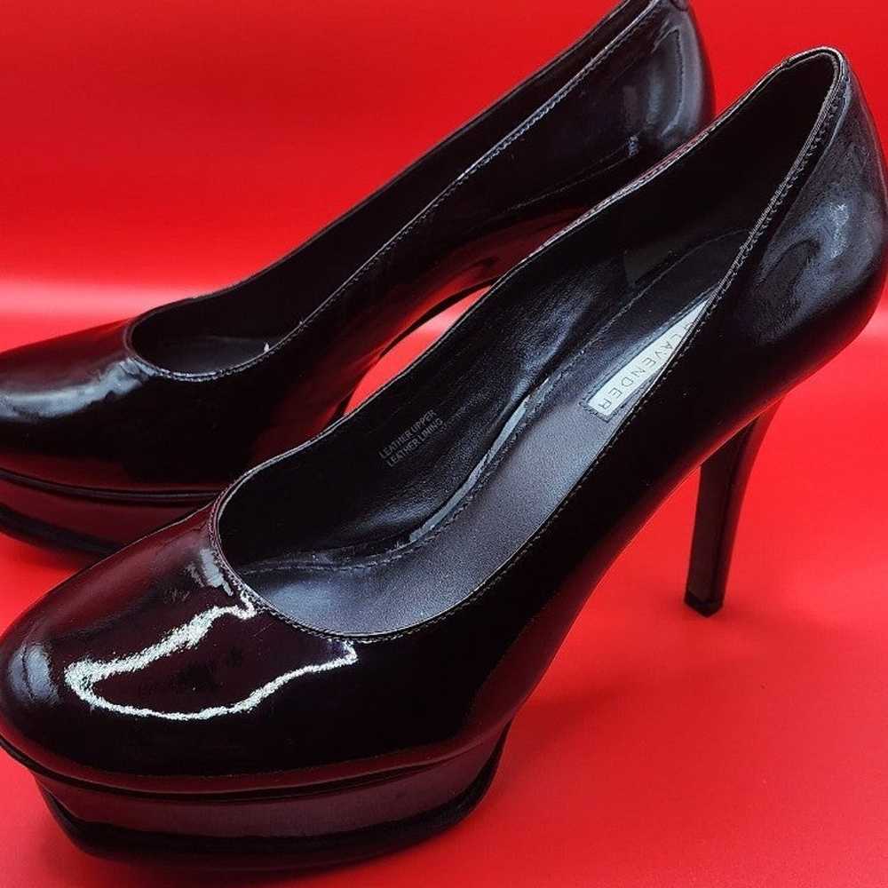vera wang Lavender patent leather heels - image 2