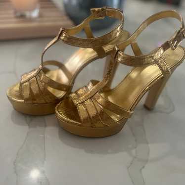gold platform heels - image 1
