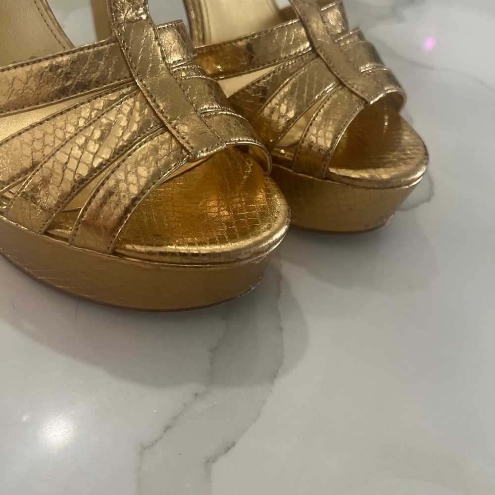 gold platform heels - image 3