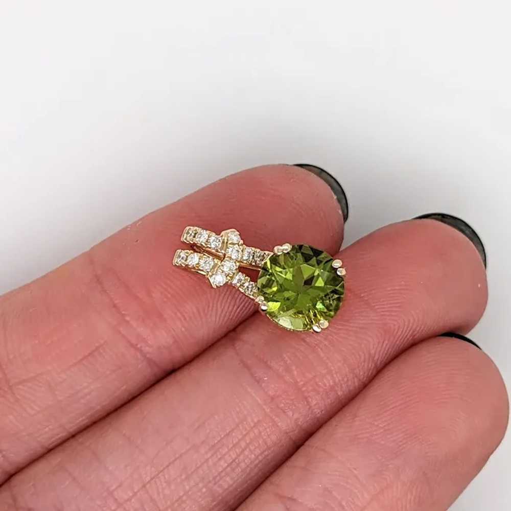 2.1ct Peridot Pendant w Earth Mined Diamonds in S… - image 6