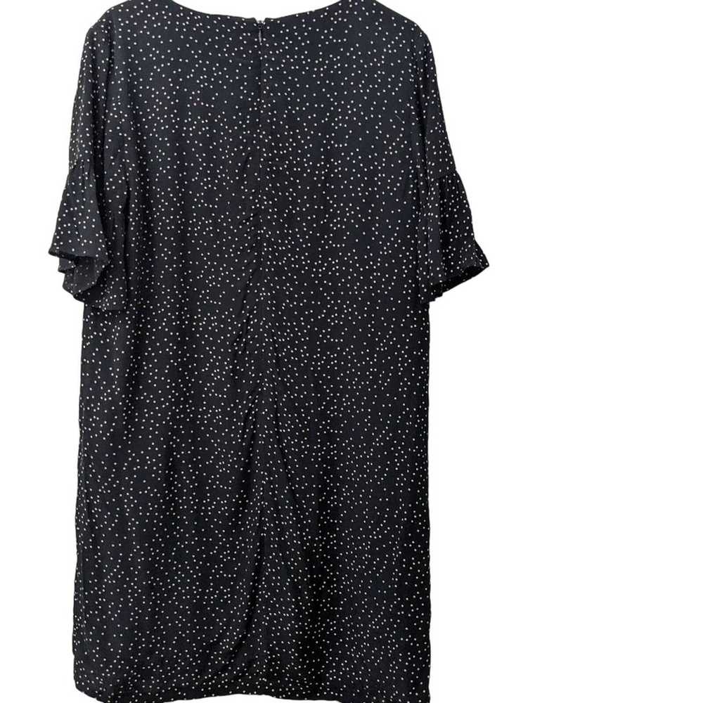 Madewell  black and white v-neck size 2 dress - image 2