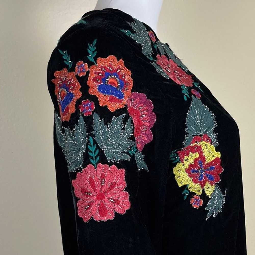 Zara Women’s Size M Black Velvet Floral Embroider… - image 11