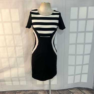 MaxMara short sleeve black and white stripe mini … - image 1