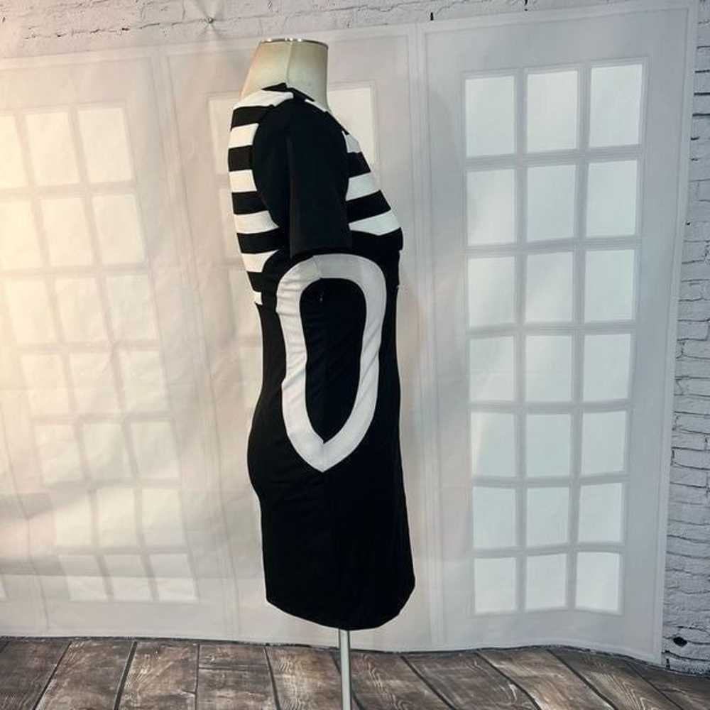 MaxMara short sleeve black and white stripe mini … - image 4