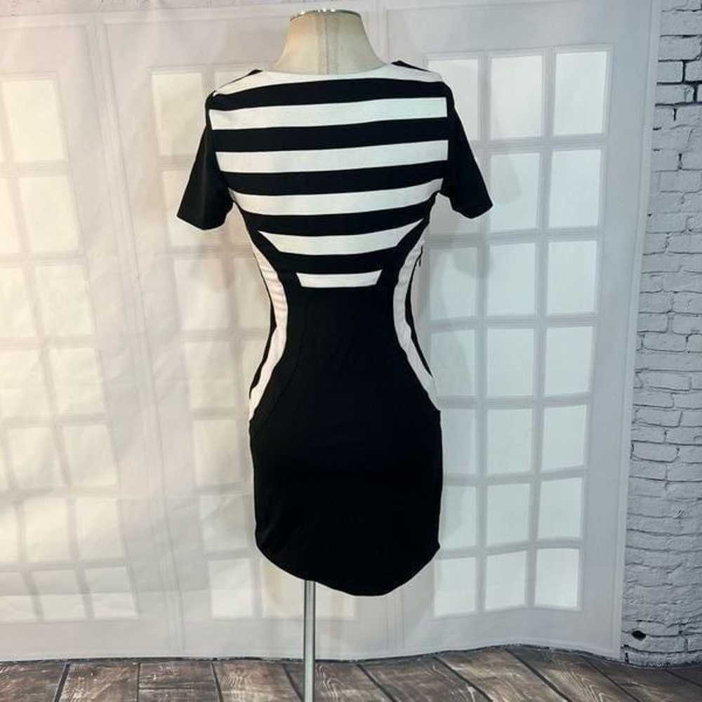 MaxMara short sleeve black and white stripe mini … - image 5