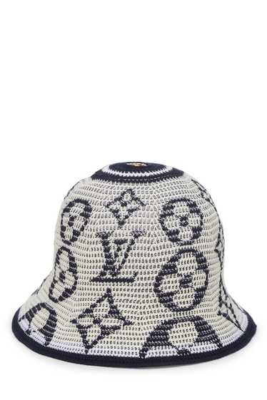 Navy & White Cotton Summer Breath Bucket Hat