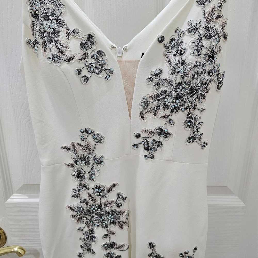 White Elegant Formal Dress - image 3