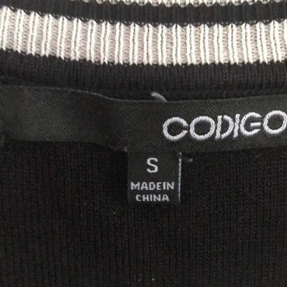 Codigo Striped vintage body con ribbed knit dress… - image 2